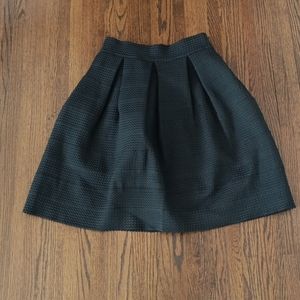 Gracia Black Pleated Midi Skirt - SIZE L
